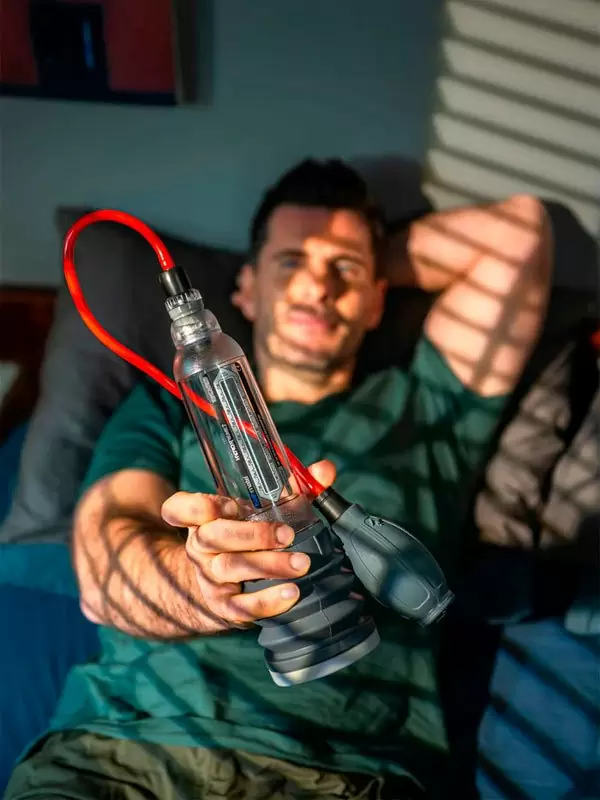 Гидропомпа Bathmate HydroXtreme8 crystal, с грушей, для мужчин с размером до 21 см