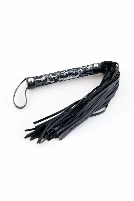 Флоггер 38 см с кружевной ручкой TOYFA Marcus – серебристый