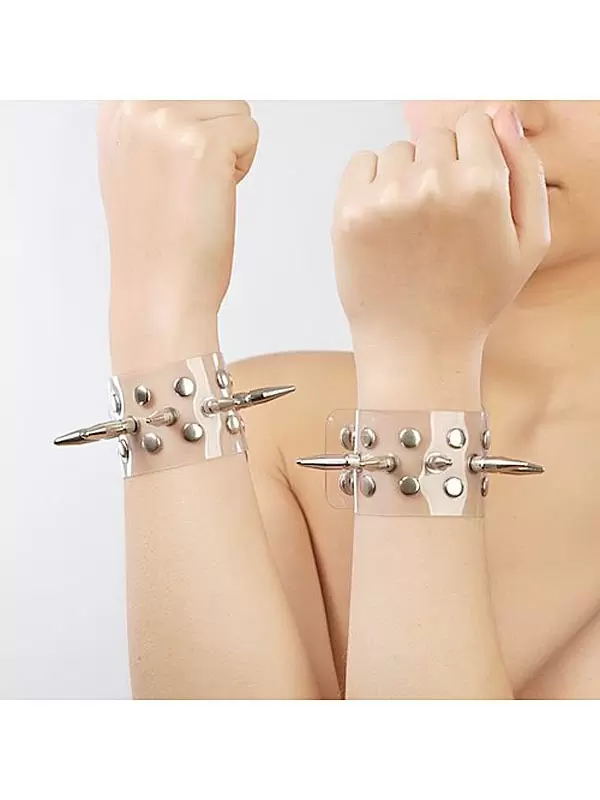 Напульсники Sitabella с шипами и заклепками - прозрачный