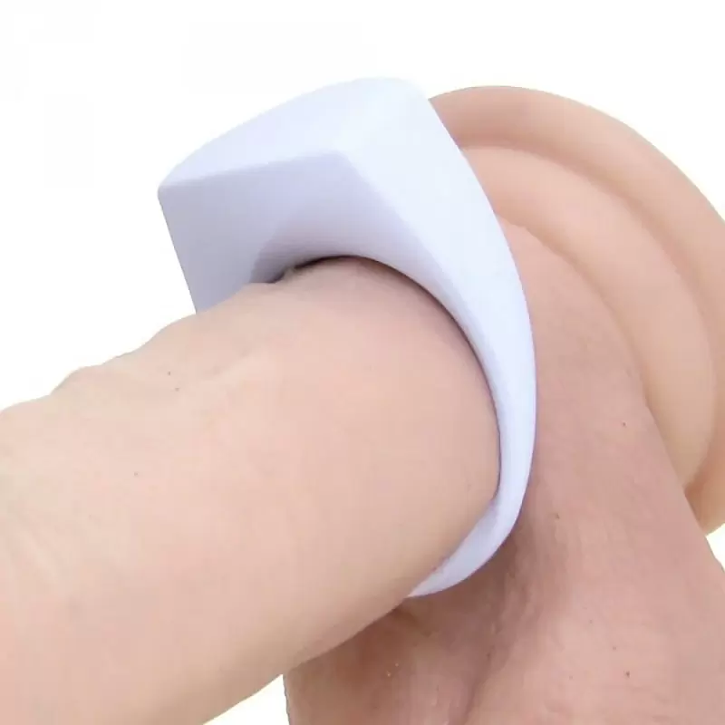 Эрекционное кольцо Ovo B6 с вибрацией – белый