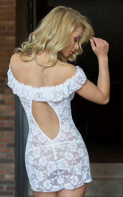 Комплект ВЕРОНИКА белого цвета: сорочка и стринги – S/M