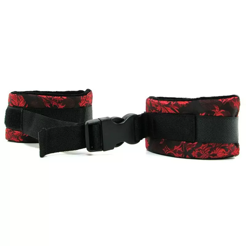 Оковы для ног Scandal Control Cuffs, атласные, черный с красным 