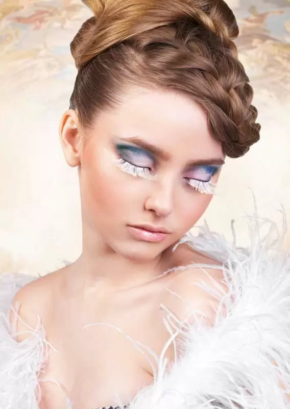 Ресницы перьевые Baci Амадина – белый