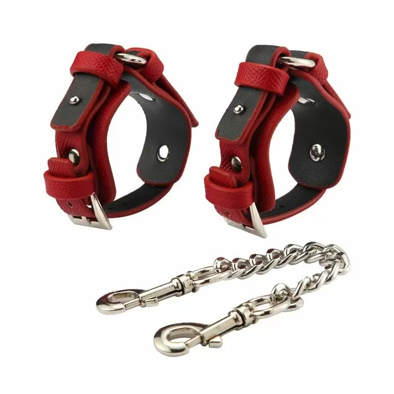 Новогодний набор для БДСМ игр (9 предметов) в кожанной сумке