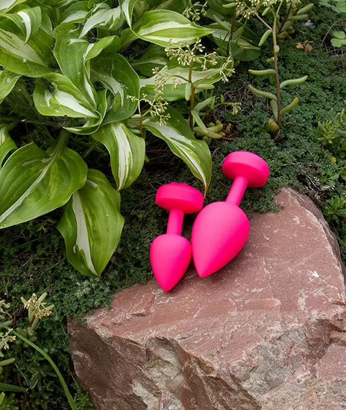 Аккумуляторная маленькая анальная пробка Gplug с вибрацией - розовый