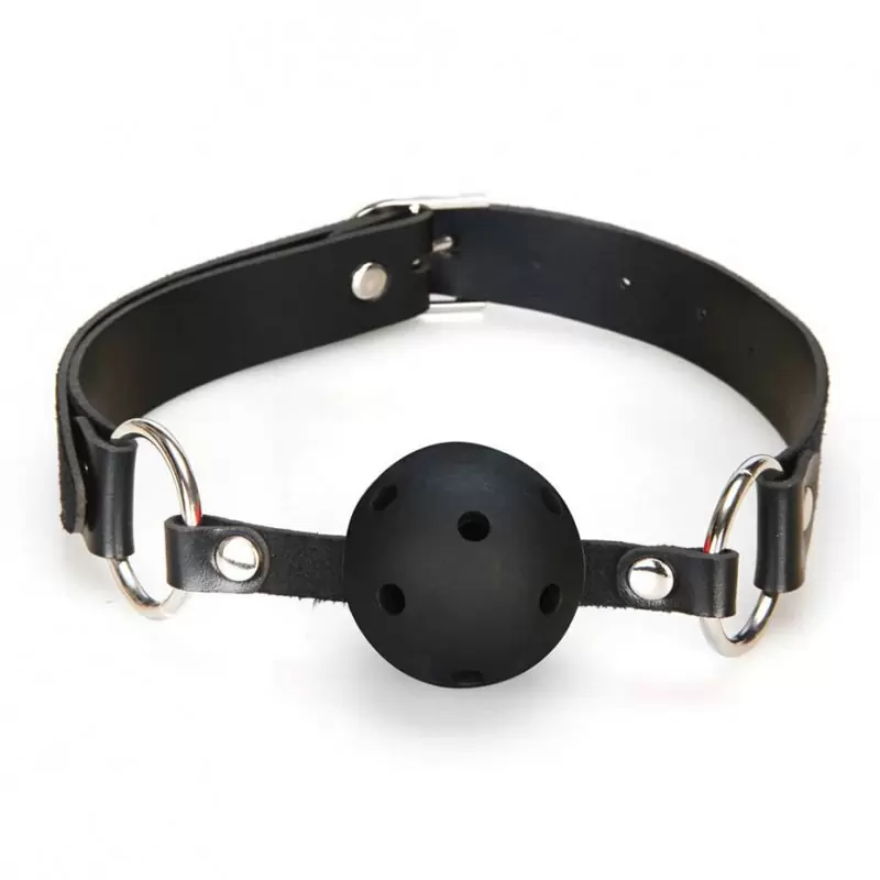 Кляп с отверстиями для дыхания Breathable Ball Gag – черный