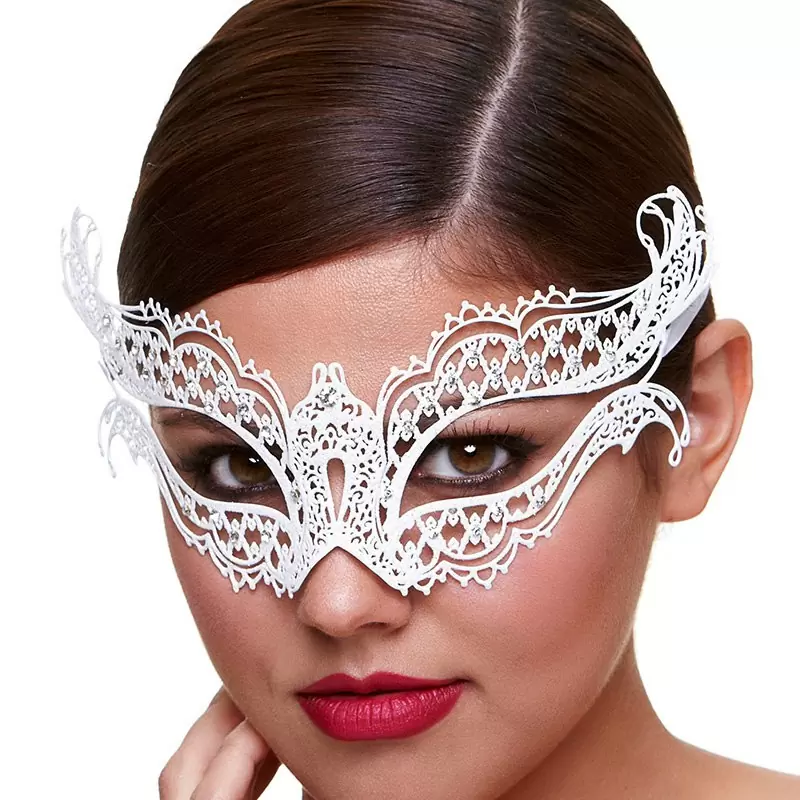 Маска со стразами Masq Innocence Lost – белая