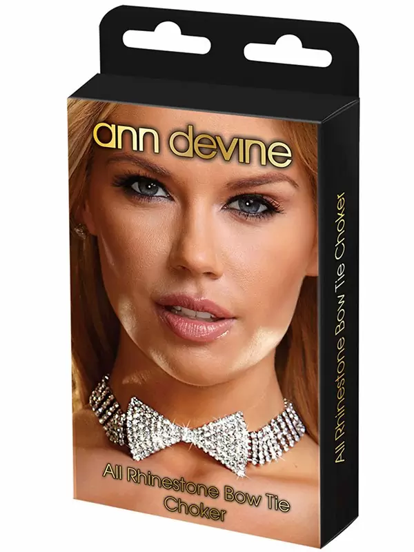 Ожерелье-бабочка Ann Devine - All Rhinestone Bow Tie Choker из кристаллов – серебристый