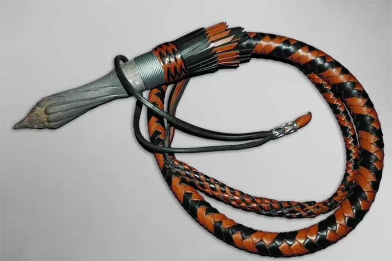 Битч «Парящий орел со змеей»