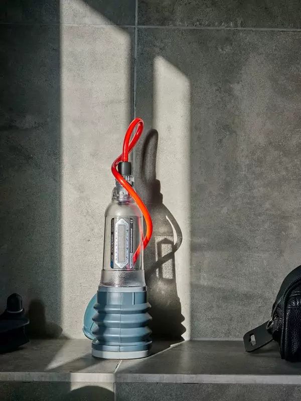 Гидропомпа Bathmate HydroXtreme8 crystal, с грушей, для мужчин с размером до 21 см