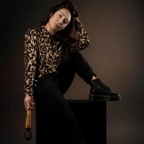 Универсальный вибратор Shaka Wand Vibrator