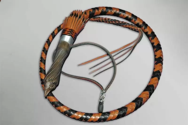 Битч «Парящий орел со змеей»