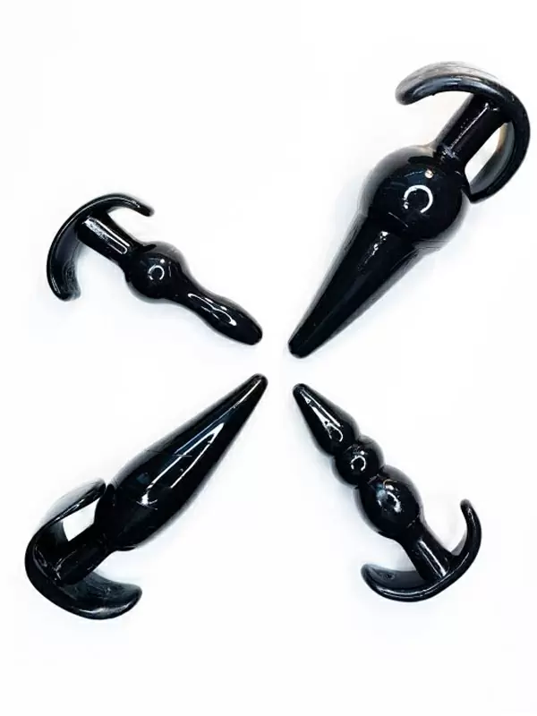 Набор анальных пробок для новичков Onyx bliss OnOna, с анатомическим контуром, 4 размера, черный