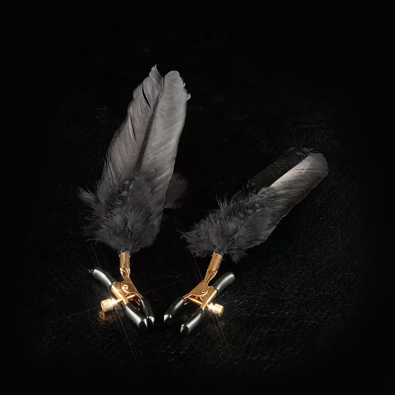Зажимы для сосков Feather Nipple Clamps с перьями – черные с золотом