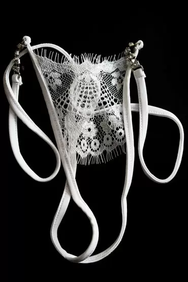 Белые кружевные трусики ручной работы Dolce Piccante Сiglia с доступом - M