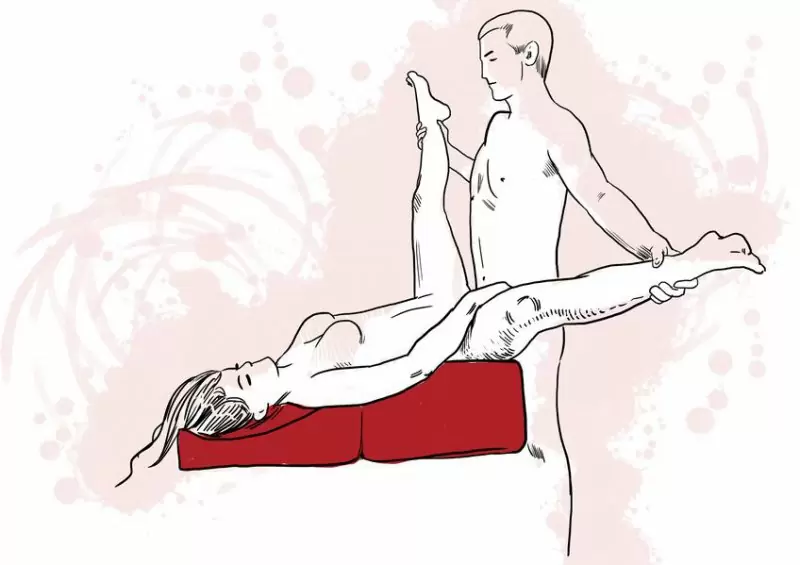 Роскошная подушка для любви Liberator Retail Flip Ramp - бордовый