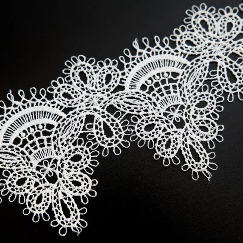 Белое кружевное ожерелье-чокер ручной работы Dolce Piccante Delicati pizzi - XS