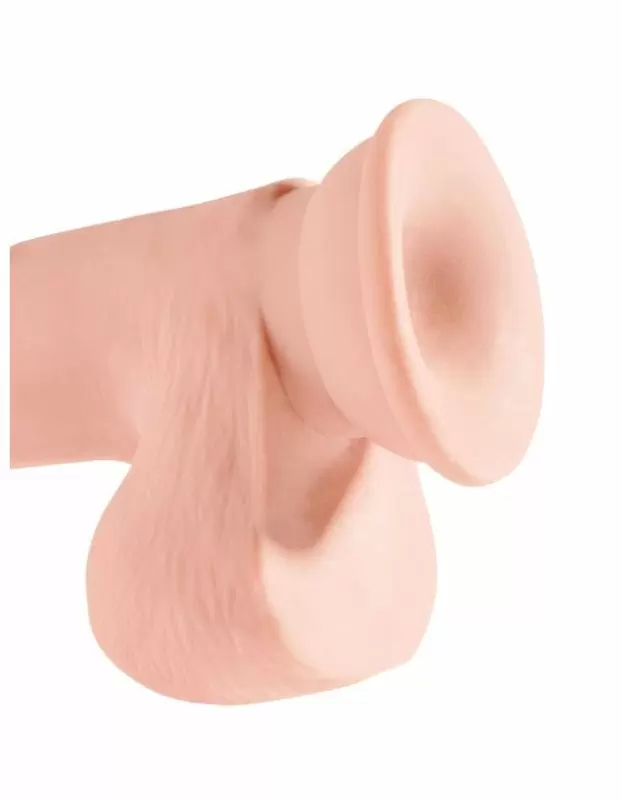 Реалистичный дилдо тройного покрытия с мошонкой и присоской King Cock Plus. 16,5 см