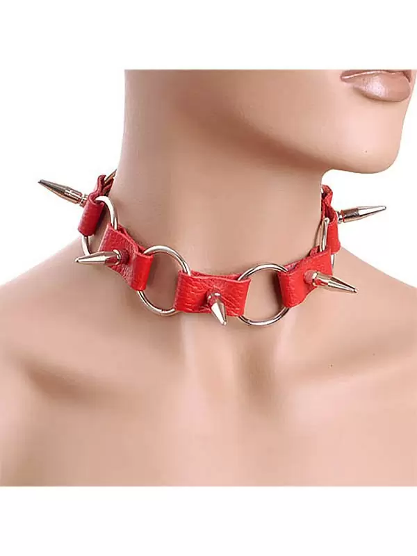 Кожаный ошейник Sitabella с кольцами и шипами – красный