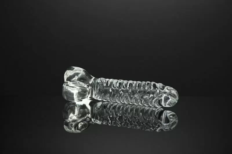 Реалистичный фаллоимитатор Icicles No. 63 из стекла – прозрачный