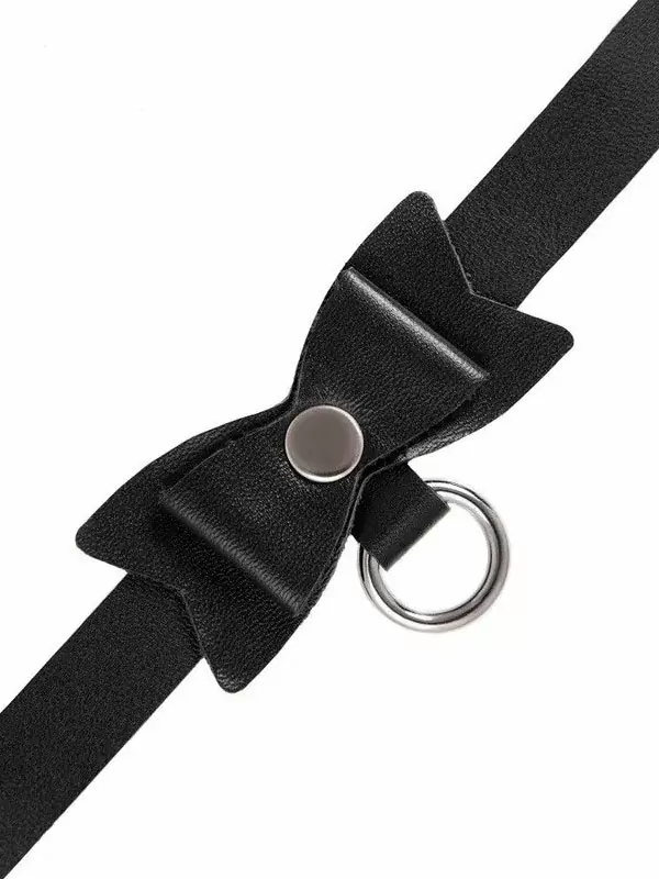 Кожаный чокер Pecado BDSM — чёрный, с кольцом и бабочкой, натуральная кожа