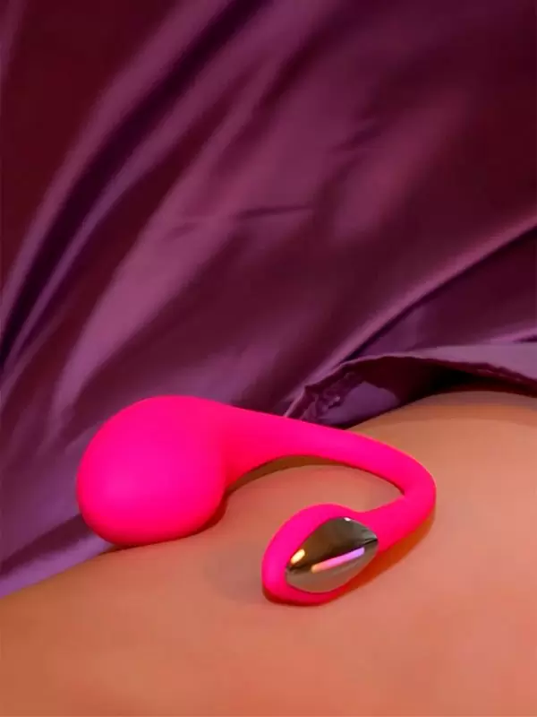 Интерактивное виброяйцо Lovense Lush 4, программируемое управление со смартфона, с LED-подсветкой, силикон