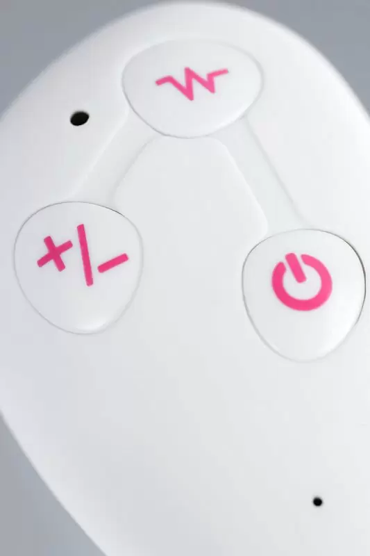 Розовый клиторальный вибратор в трусики JOS Pansy. 8 см, 10 режимов вибрации, 3 скорости