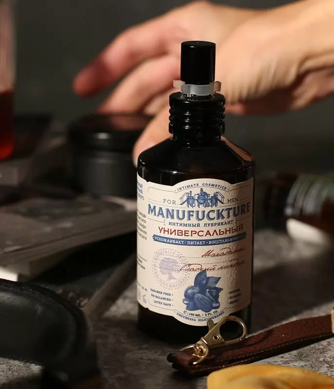 Универсальный силиконовый интимный гель MANUFUCKTURE, с макадамией и сладким миндалем, 150 мл