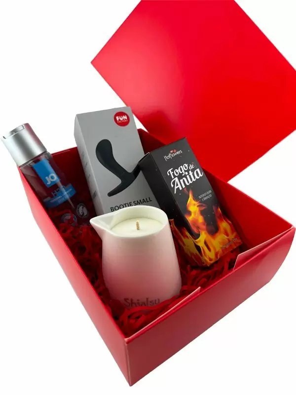 Подарочный набор для пар Naughty Frost: анальная пробка Fun Factory Bootie Small, массажная свеча Hot Pr. Shiatsu, лубрикант на водной основе Jo Personal H2O, 60 мл и клиторальный гель Hot Flowers Fogo de Anita с согревающим и вибрирующим эффектом, 15 мл
