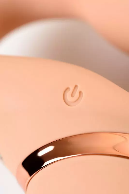 Безремневой страпон с вибрацией. Strap-on-me. 25 см. Телесный цвет